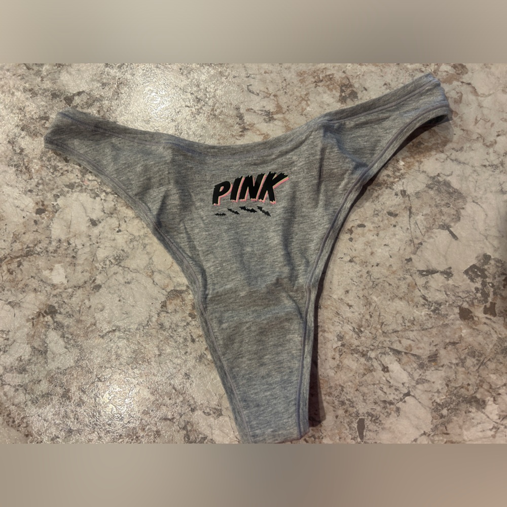 VS PINK HALLOWEEN PANTY Bat Large Thong NWT
